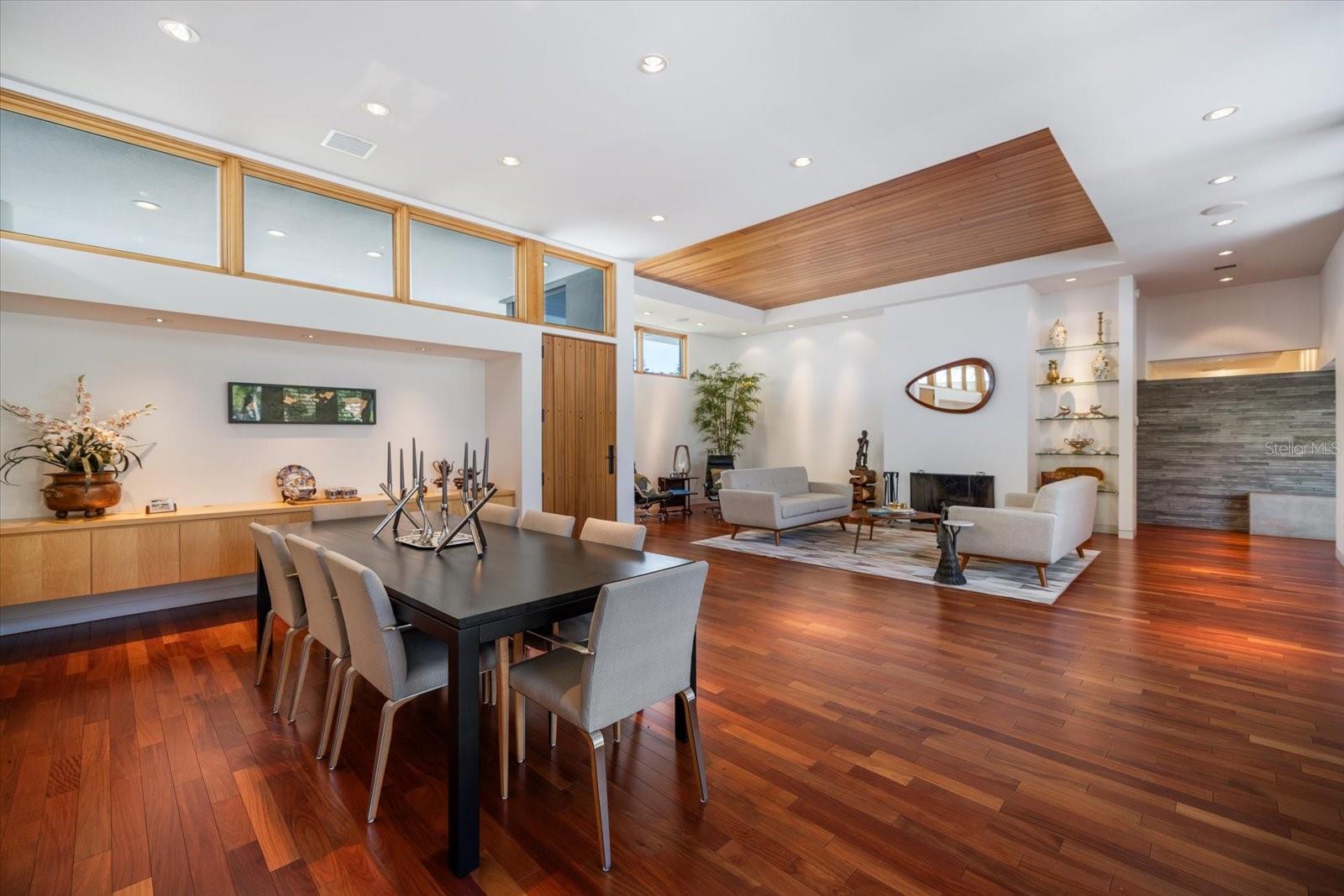 CHEROKEE PARK - Residential