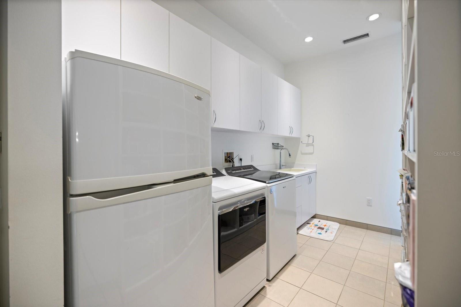 CHEROKEE PARK - Residential