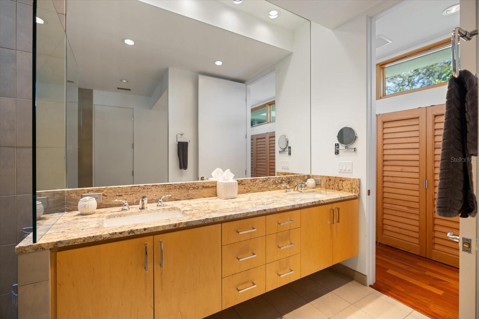 CHEROKEE PARK - Residential