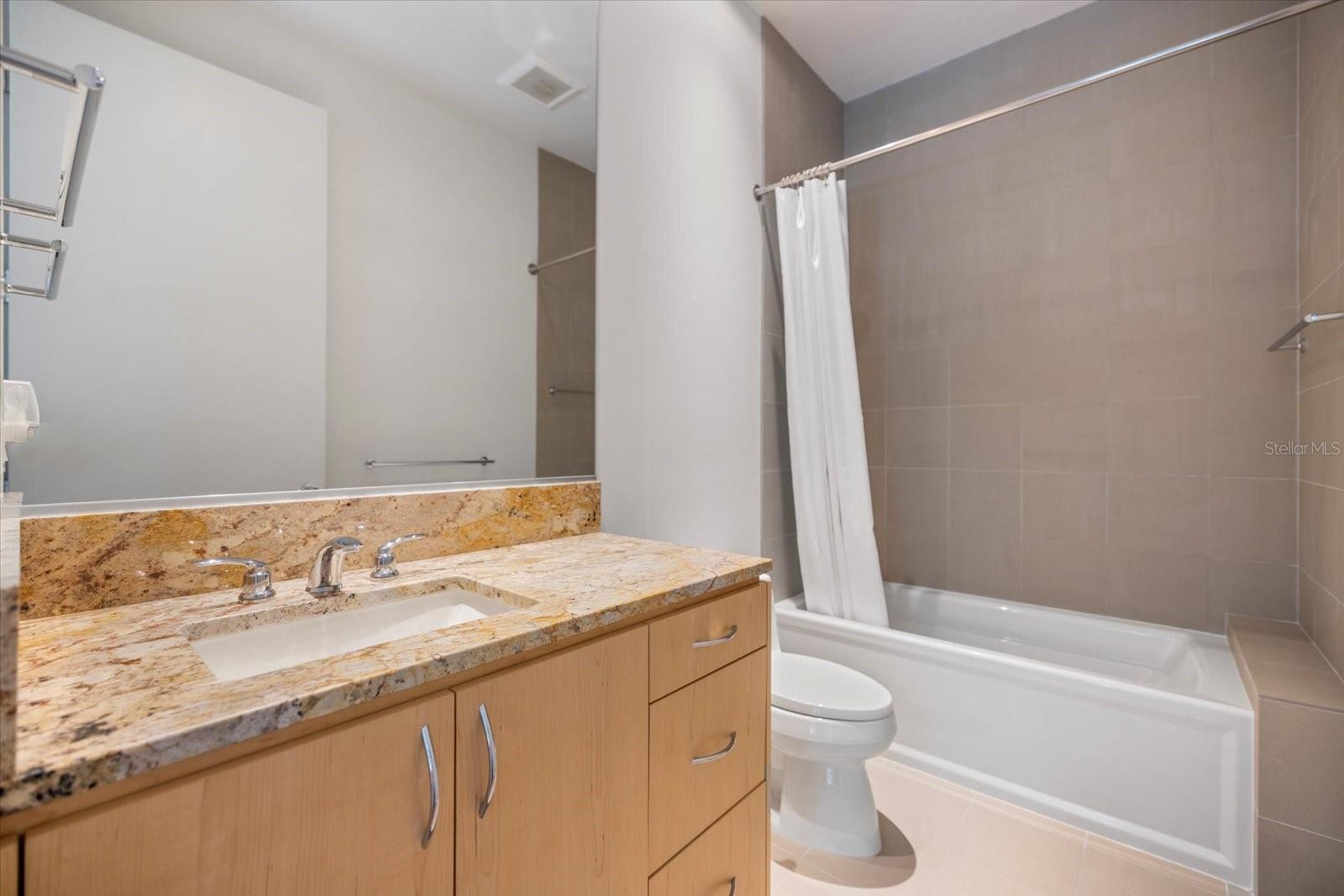 CHEROKEE PARK - Residential