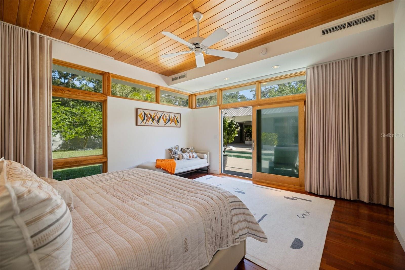 CHEROKEE PARK - Residential