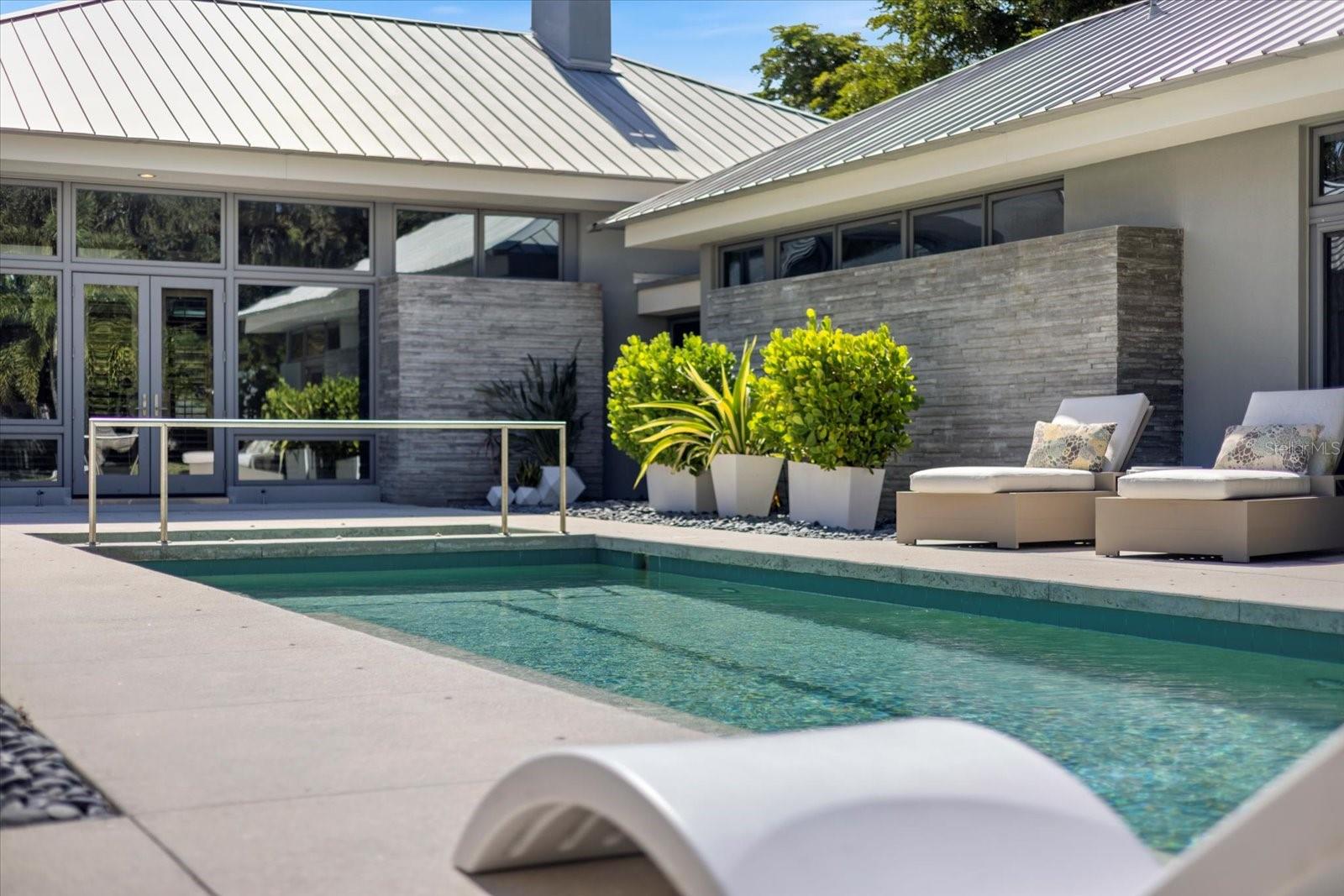 CHEROKEE PARK - Residential