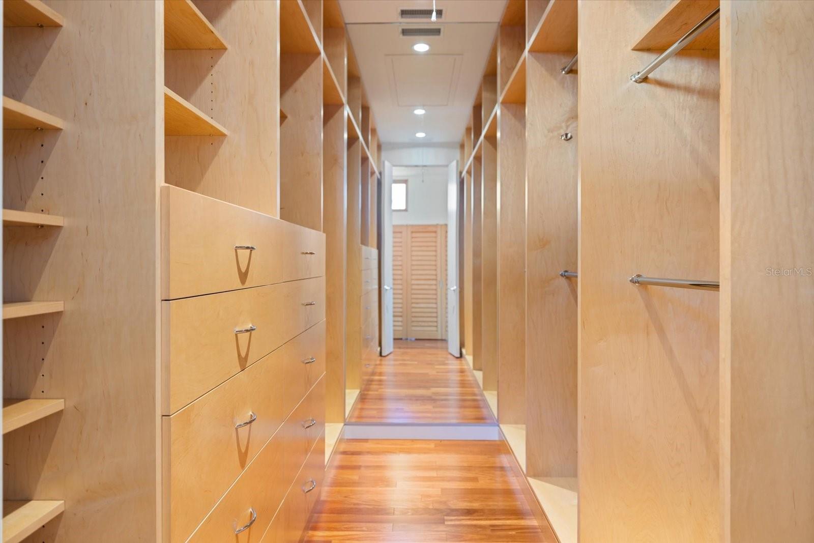 CHEROKEE PARK - Residential