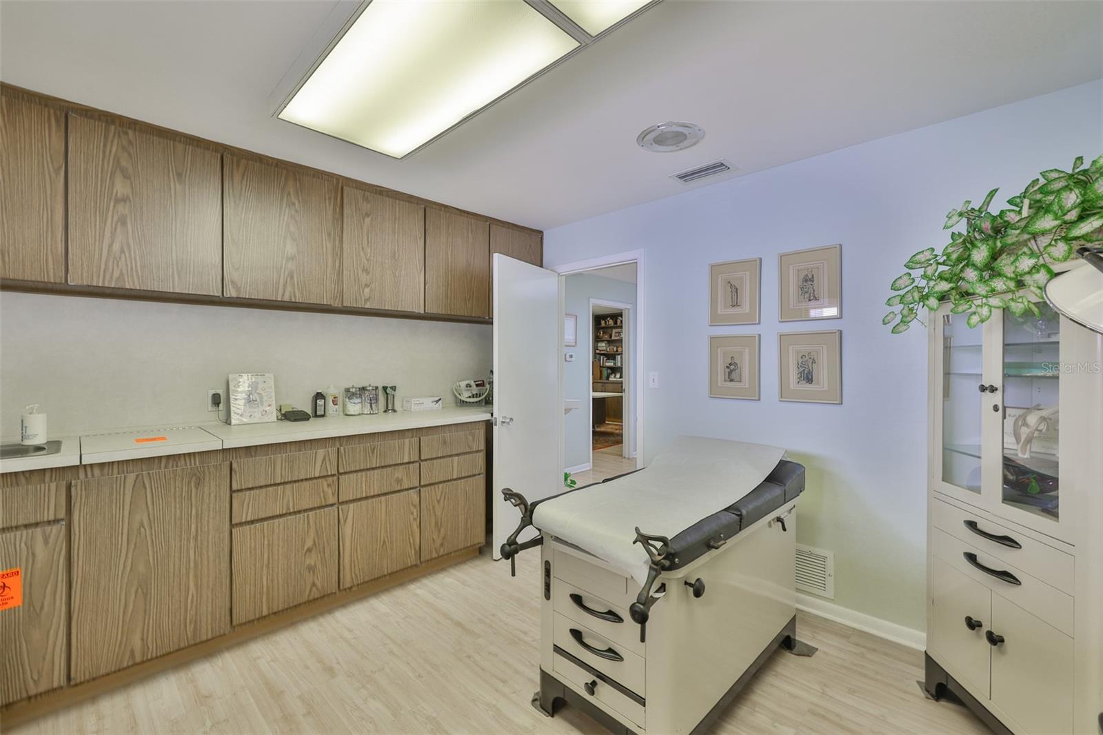 POMEROYS ADD J B - Commercial Sale