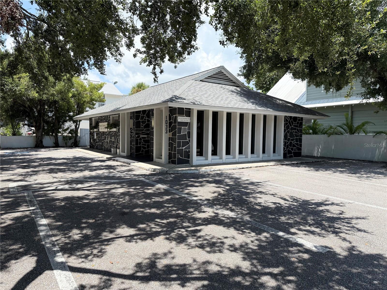 Rarely available free standing medical office in prime location directly across from St. Anthony's Hospital Complex. Well maintained concrete block building ideal for single owner/user. The interior boasts an efficient use of space including a bright welcoming reception area, admin office, 2 sizable exam rooms, Dr's office and bath. Great high & dry corner lot location in historic uptown area bordered by oak shaded red brick streets. The site features 8 off street parking spaces. This property is within the IC (Institutional Center) zoning district and the R/OG (Residential/Office General) Future Land Use category. Be sure to call regarding this unique opportunity!