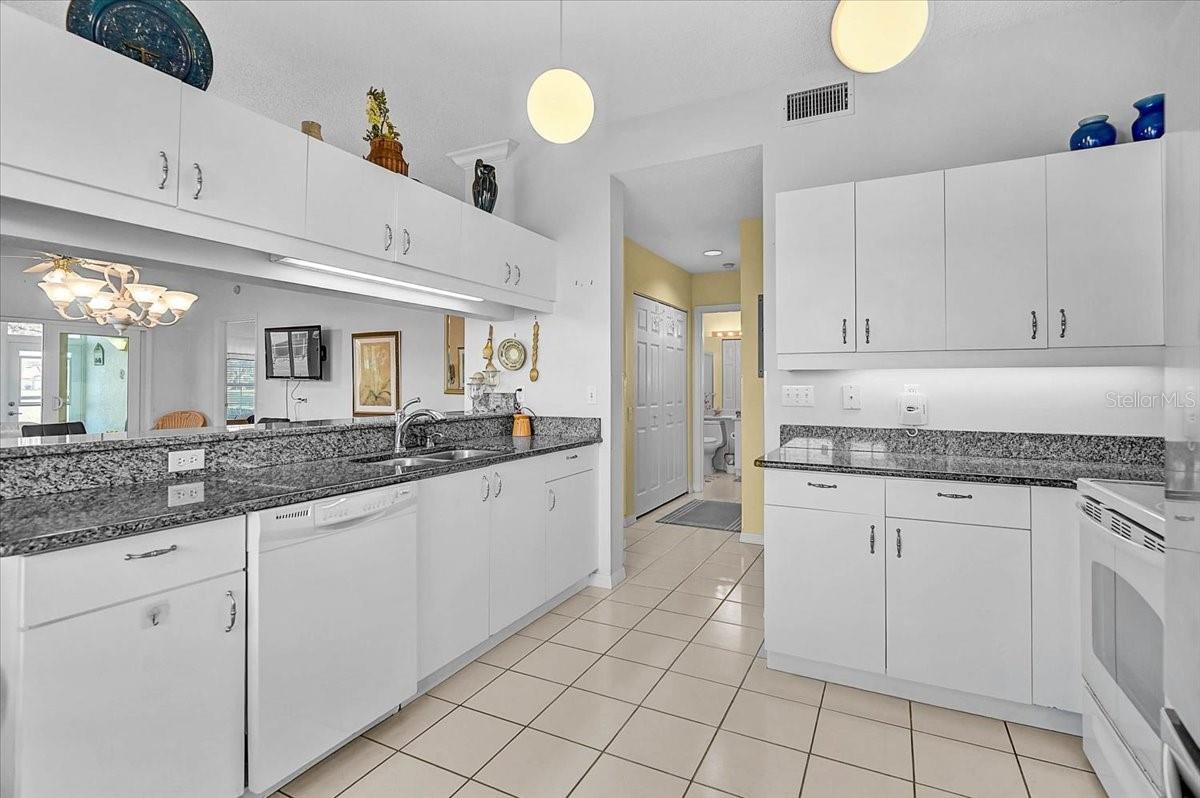 FAIRWAY TRACE - Residential