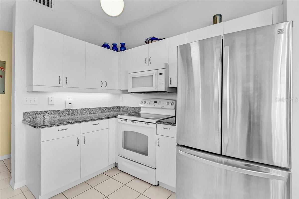 FAIRWAY TRACE - Residential