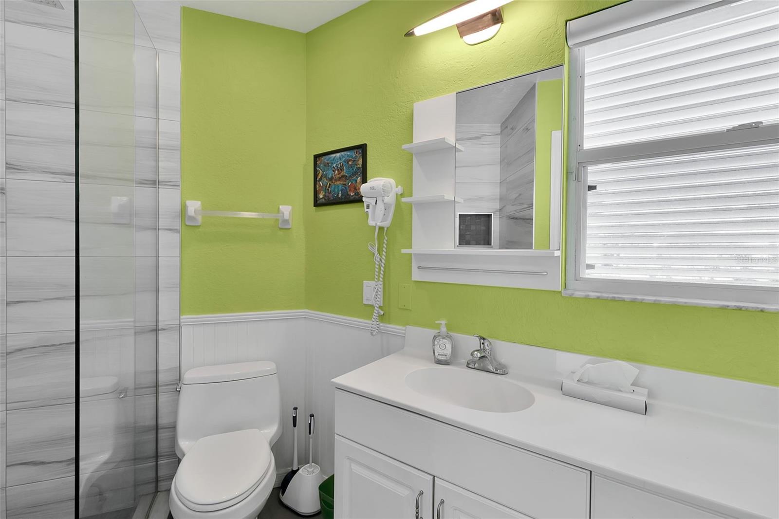 SARASOTA BEACH - Residential Income