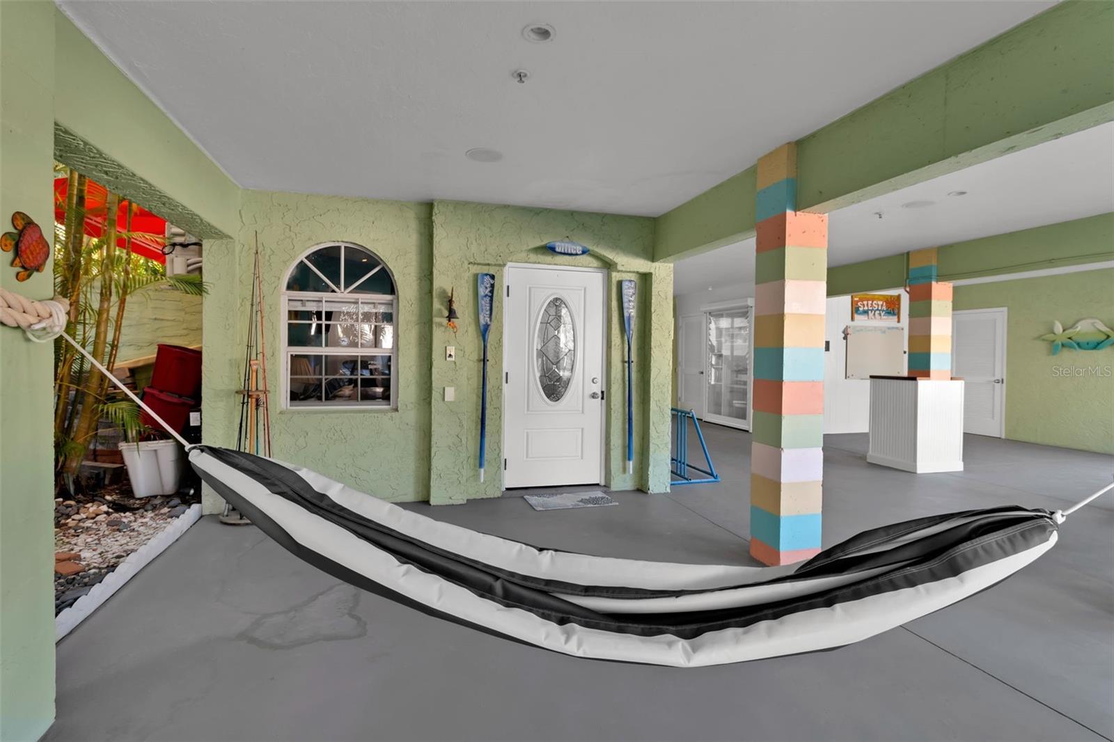 SARASOTA BEACH - Residential Income