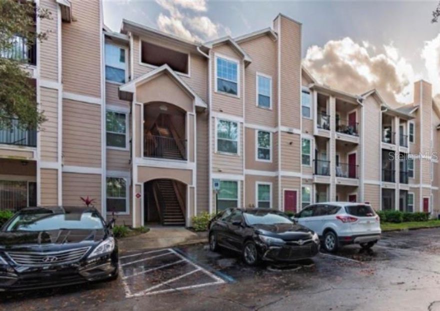 First floor 3 Bed / 2 Bath Corner Unit Condo in the Bordeaux Community
Beautiful first floor corner unit! As you enter this 3 bedroom 2 bath condo you will see the spacious open floor plan with plenty of natural light leading to the modern kitchen with new stainless steel appliances. The split floor plan has a spacious primary bedroom on one side and the other two bedrooms on the opposite end of the unit. New A/C installed in 2023. Bordeaux is just minutes from the 429, the Florida Turnpike and the West Oaks Mall and features a clubhouse, pool, spa/hot tub, fitness center, business room, event space, and views of a nature preserve.