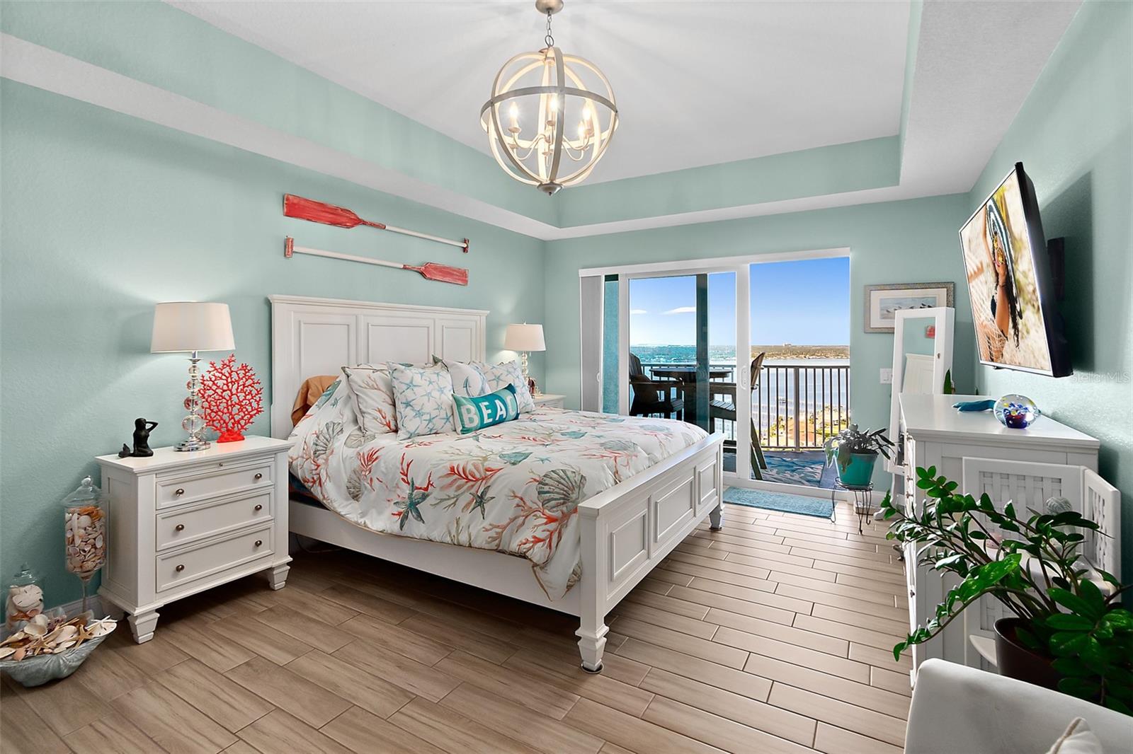 OCEANS GRAND CONDO - Residential