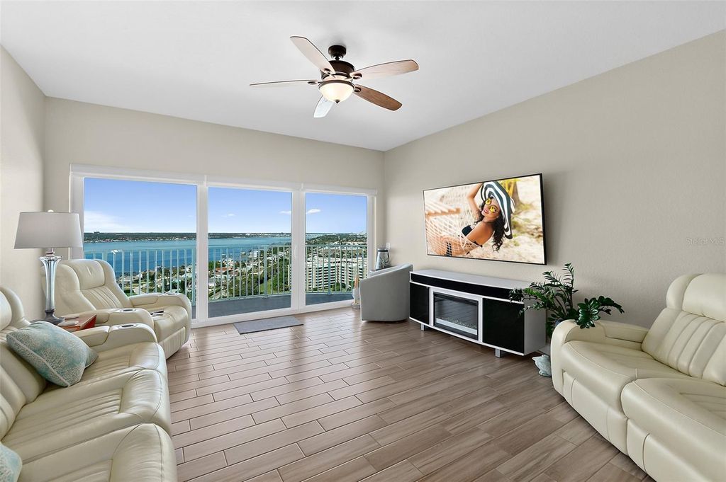 Photo of 2 Oceans West Boulevard #1905, Daytona Beach Shores, FL 32118 (MLS # V4946753)