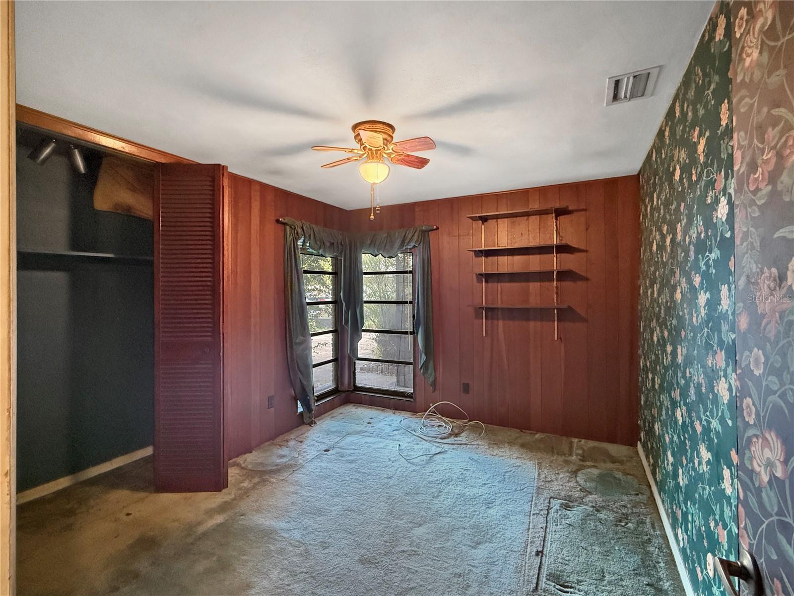 IMPERIAL PARK - Residential