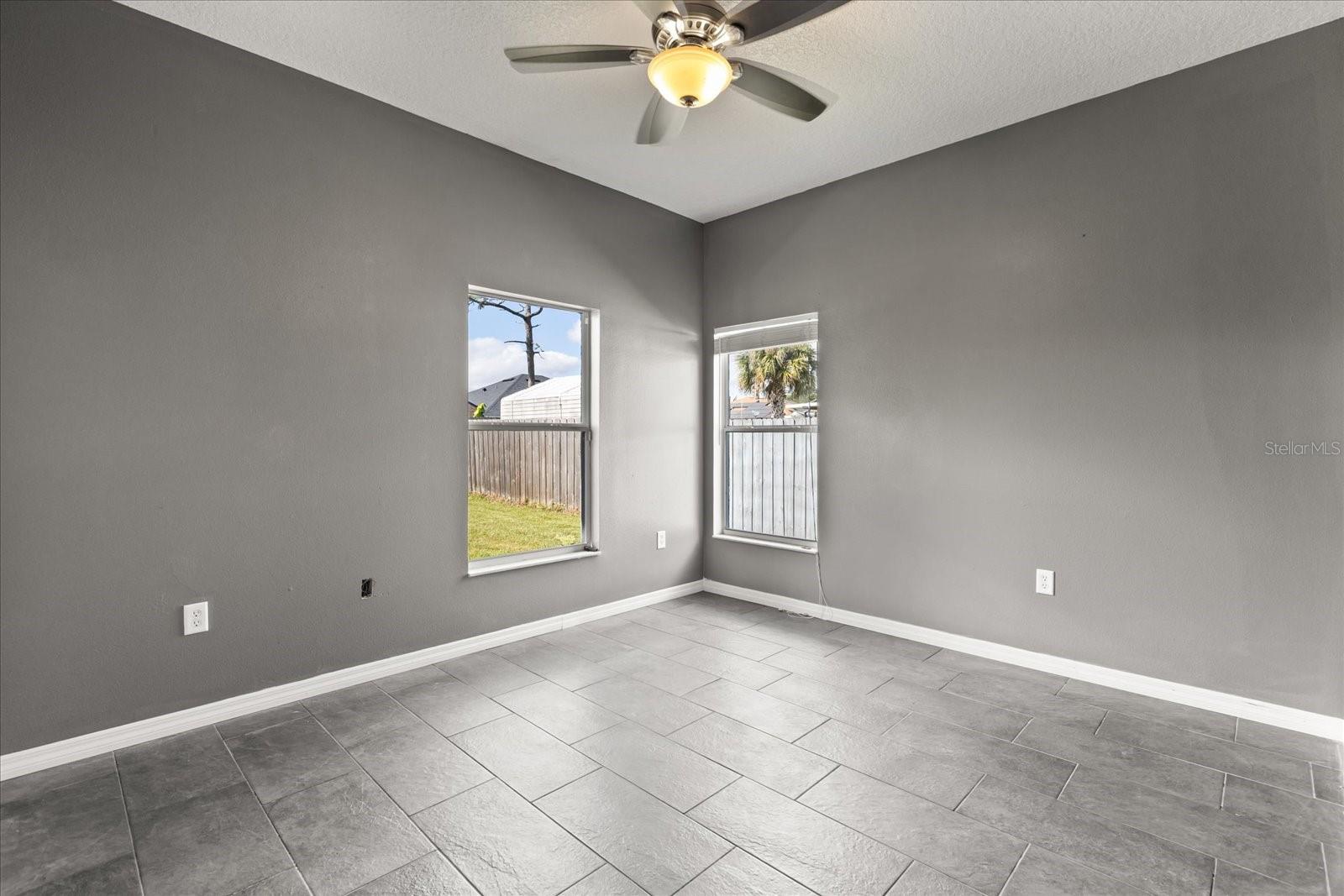 ROCKET CITY - Residential