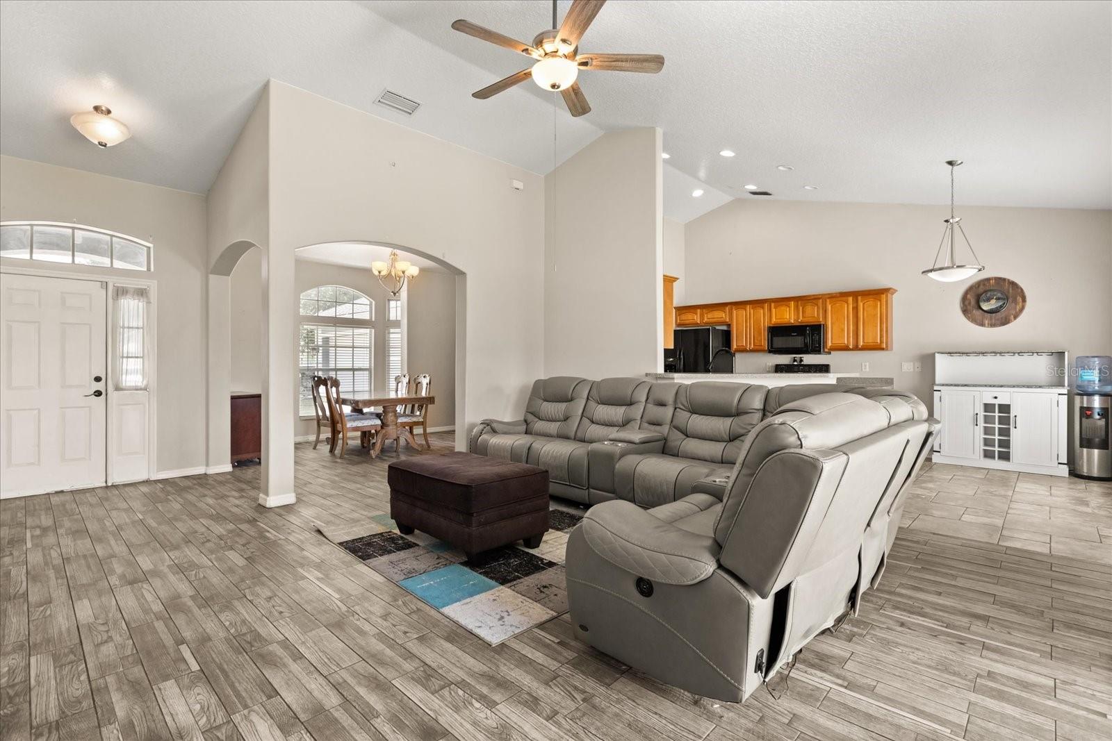 ROCKET CITY - Residential