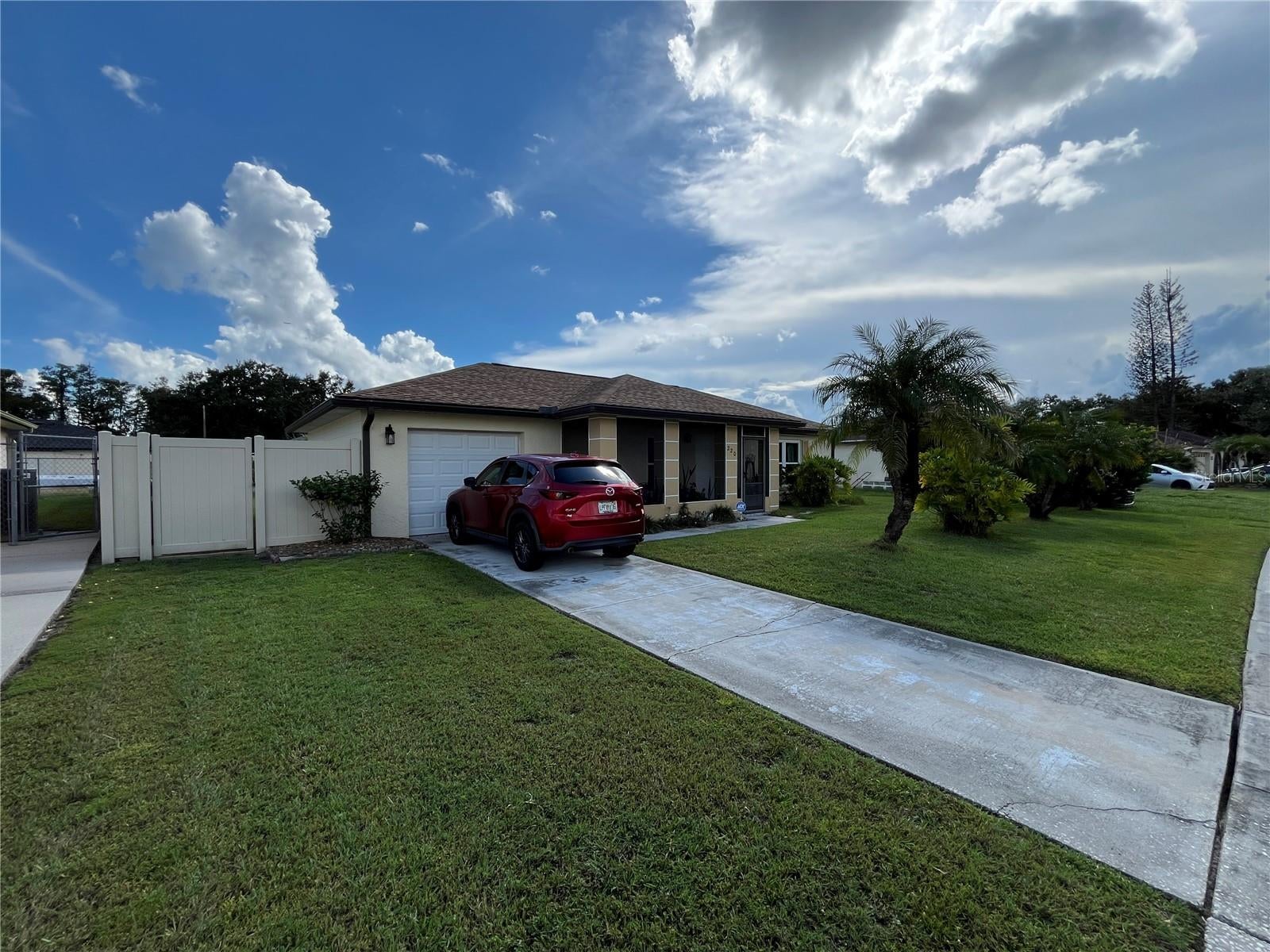 220 MISSISSIPPI WOODS LANE