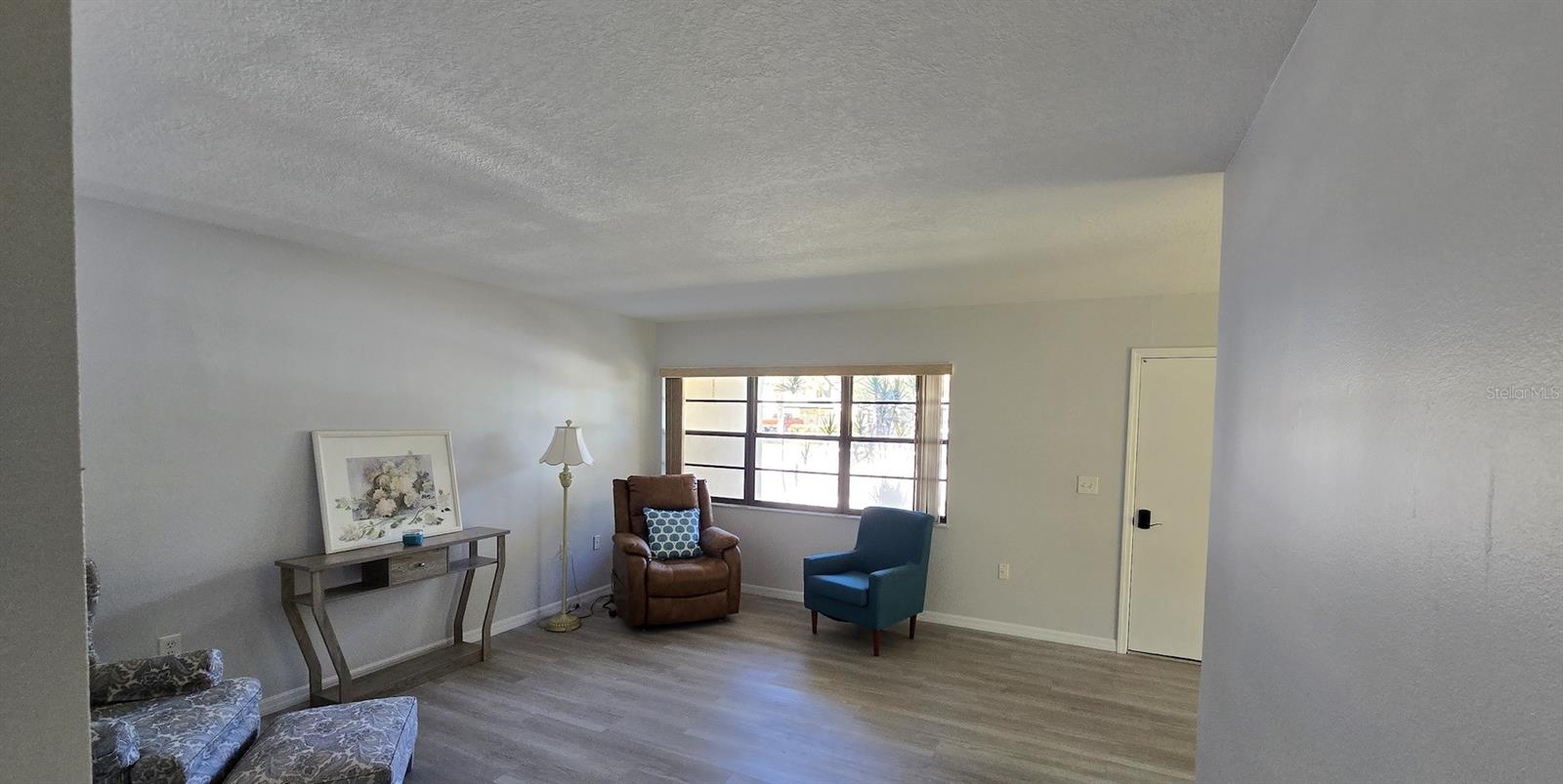 10 QUAILS RUN BOULEVARD 1