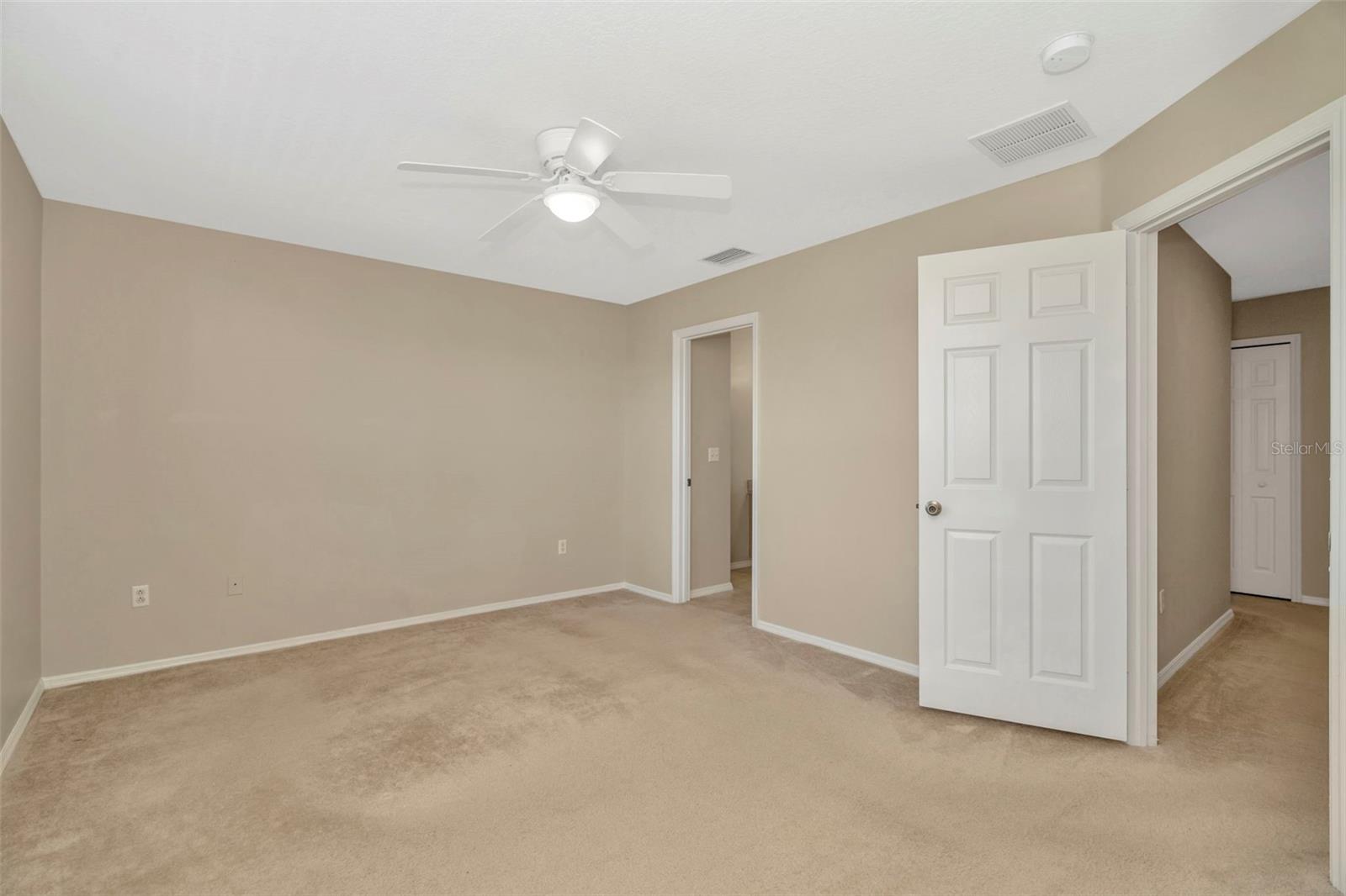 EDGEWATER AT LAKE BRANDON - Residential