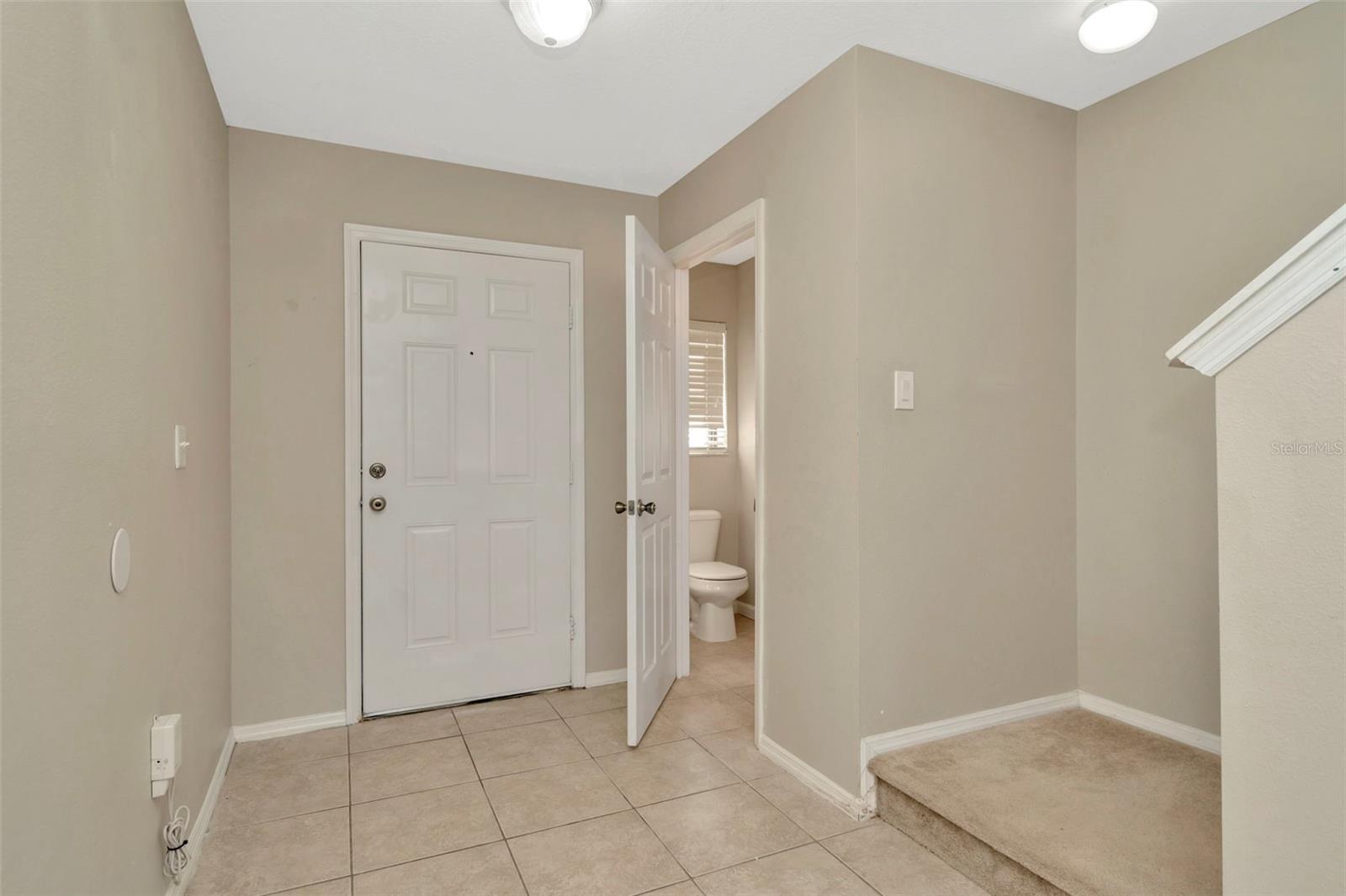 EDGEWATER AT LAKE BRANDON - Residential