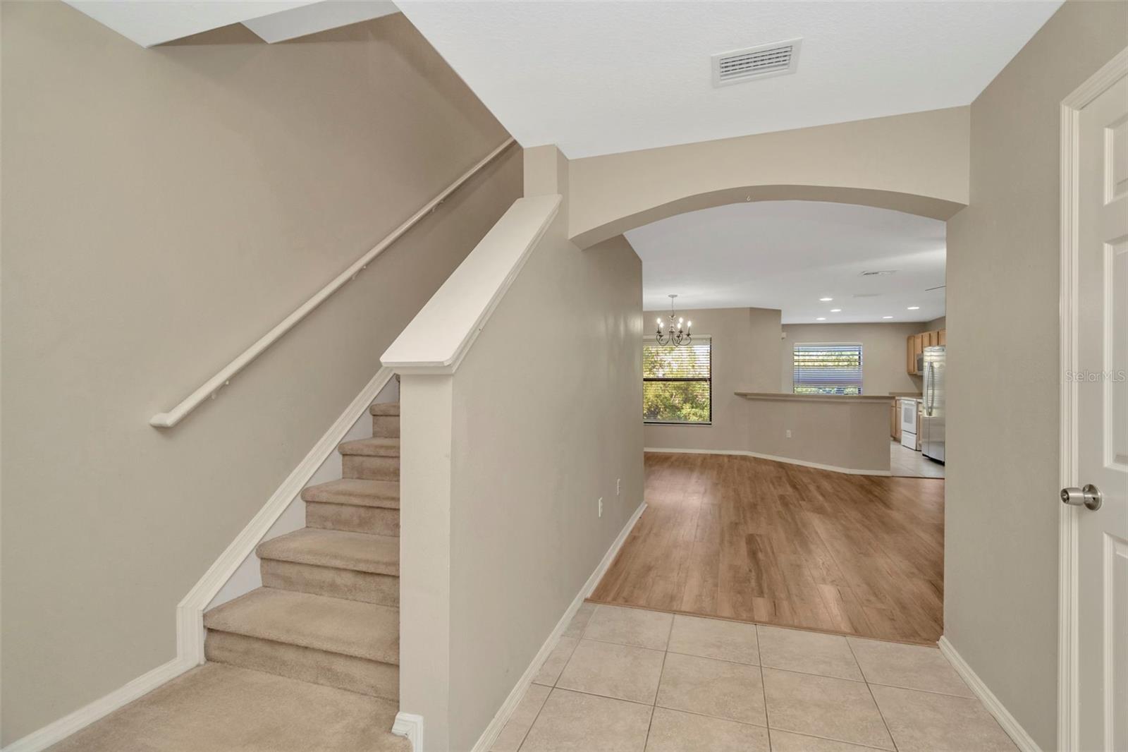 EDGEWATER AT LAKE BRANDON - Residential