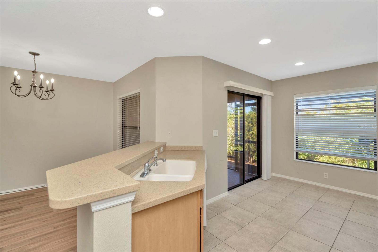 EDGEWATER AT LAKE BRANDON - Residential