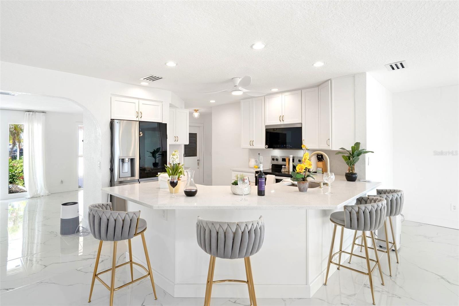 FLOR A MAR - Residential