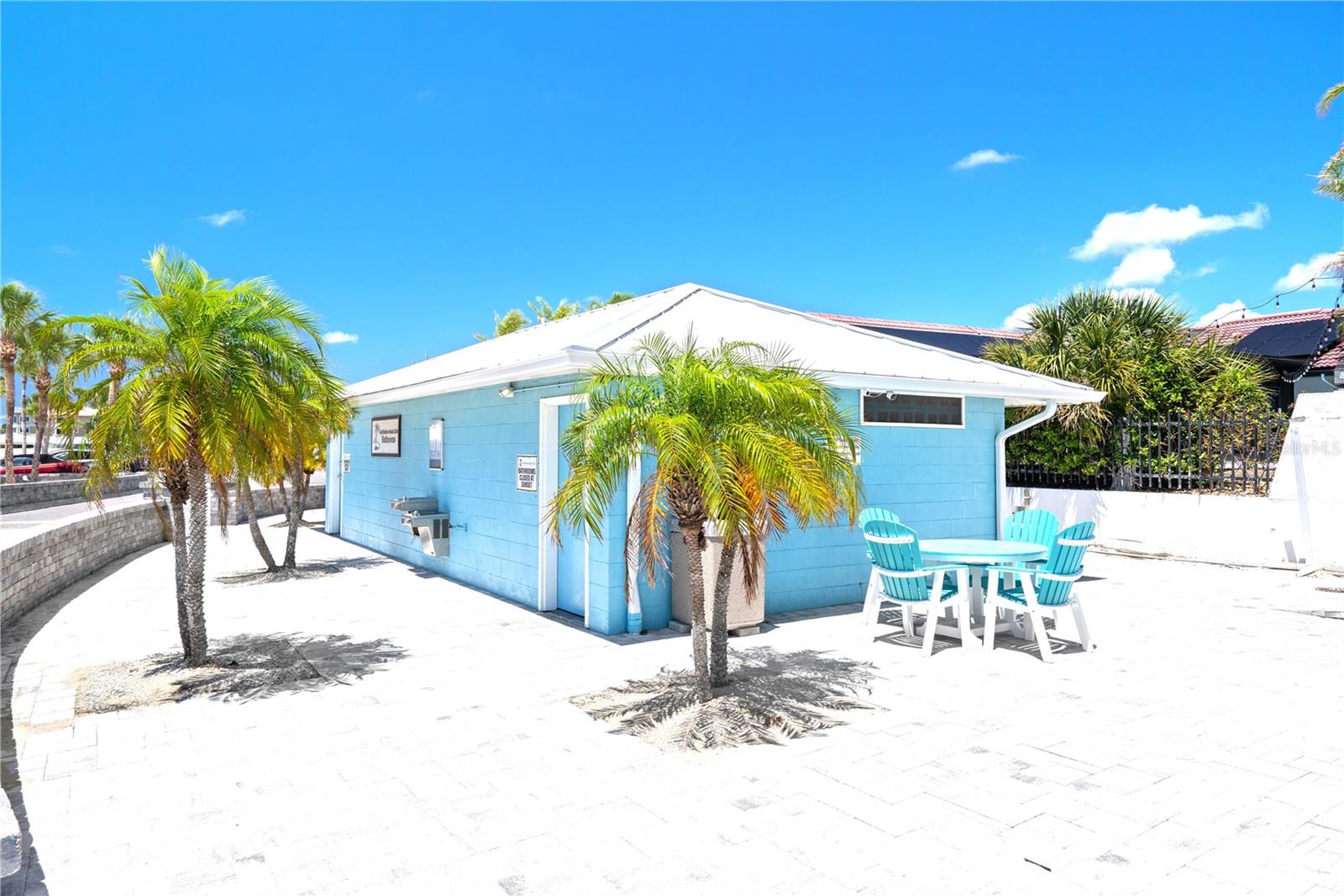 FLOR A MAR - Residential