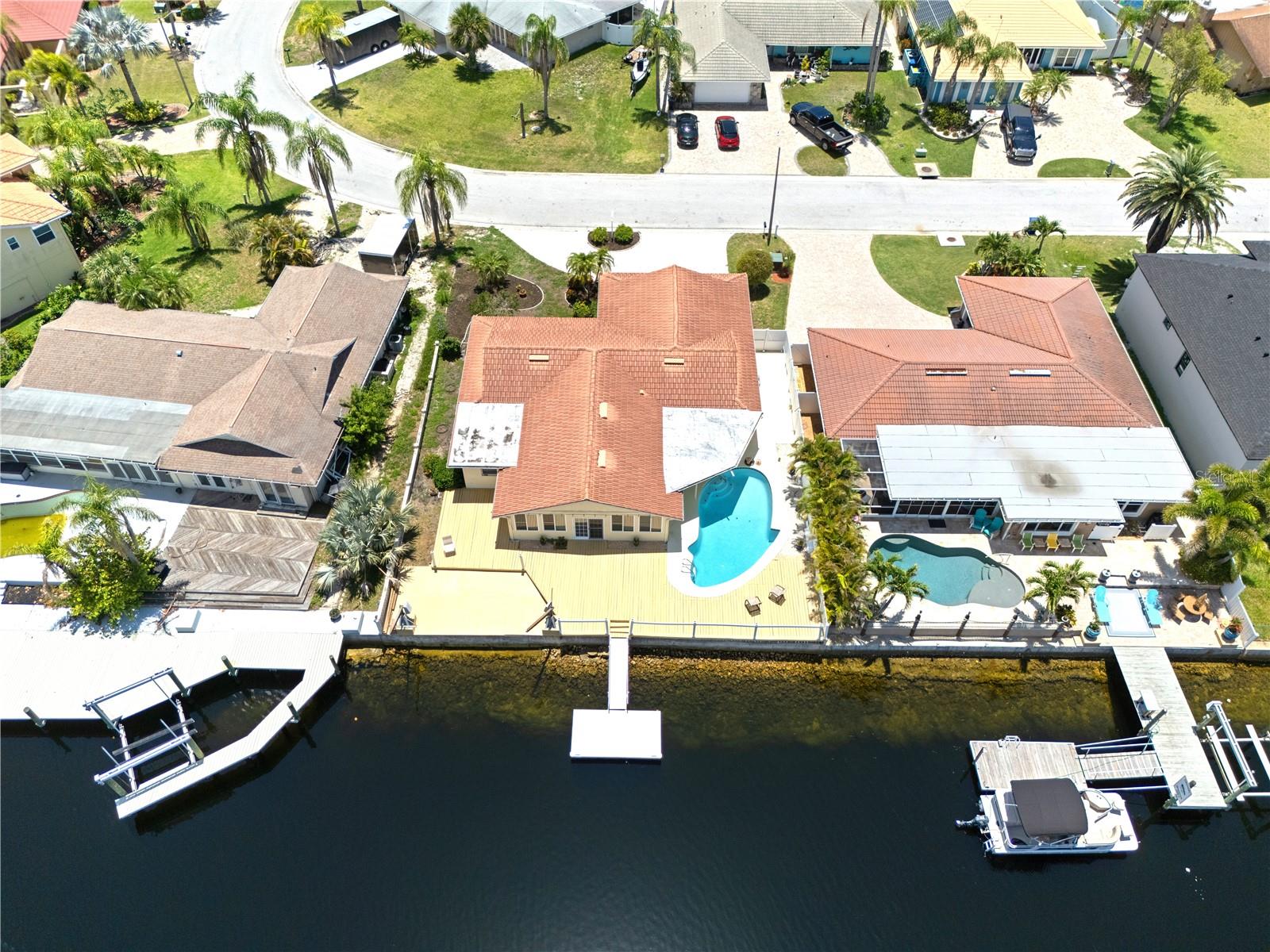 FLOR A MAR - Residential