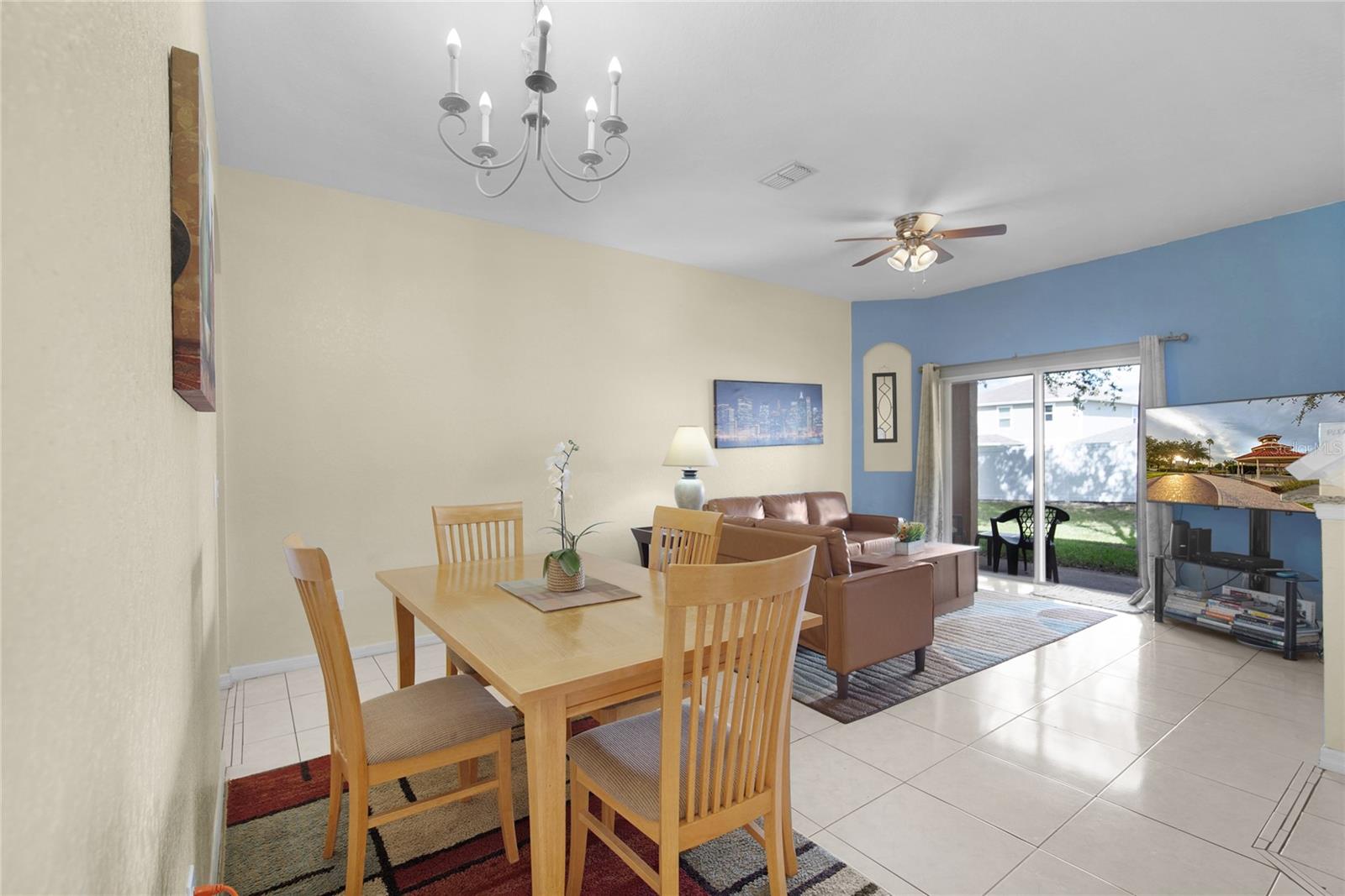 REGAL PALMS AT HIGHLAND RESERVE PH 05 - Residential