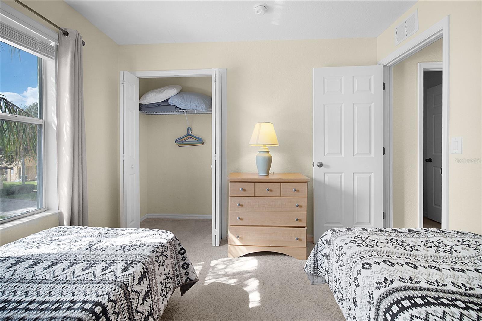 REGAL PALMS AT HIGHLAND RESERVE PH 05 - Residential