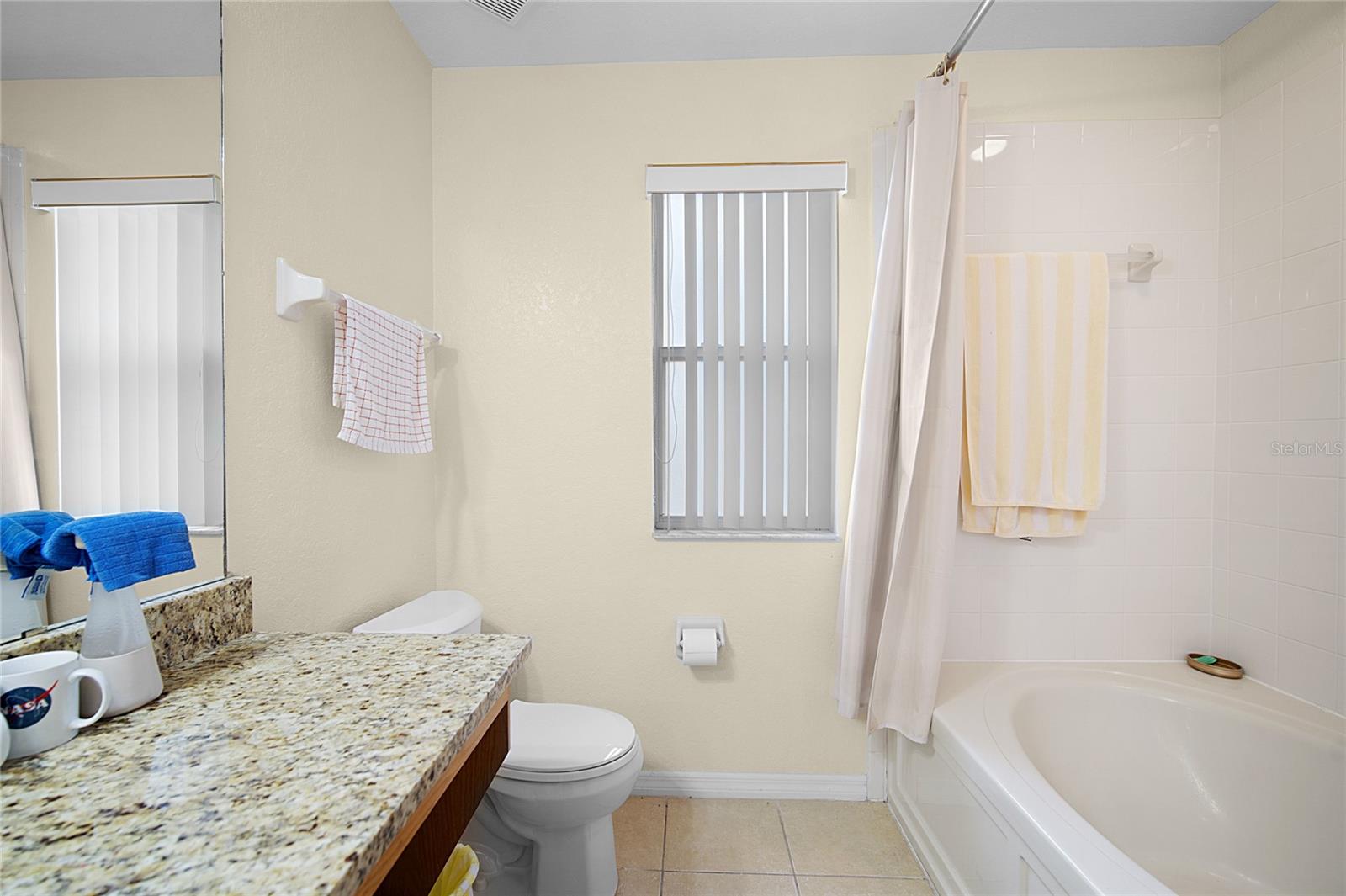 REGAL PALMS AT HIGHLAND RESERVE PH 05 - Residential