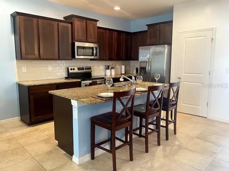 8618 PALMER PARK CIRCLE