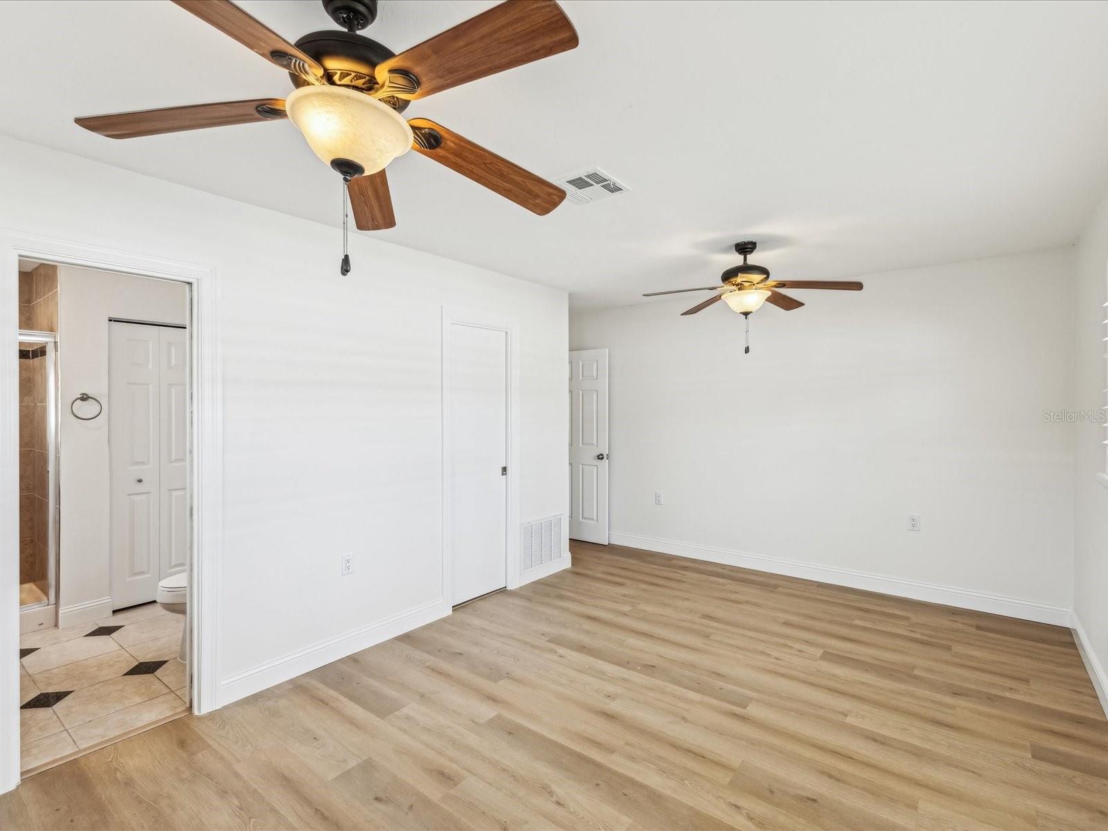 HARBOR HILLS 2ND ADD - Residential Lease
