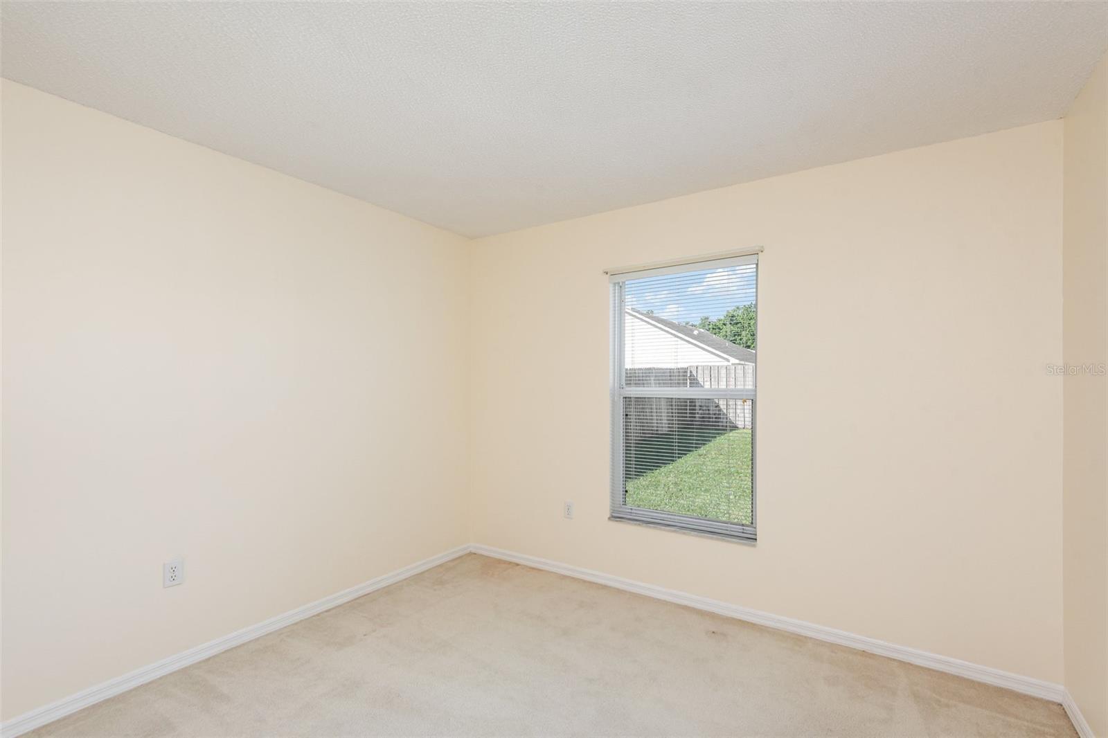 CHASE GROVES UNIT 10 - Residential