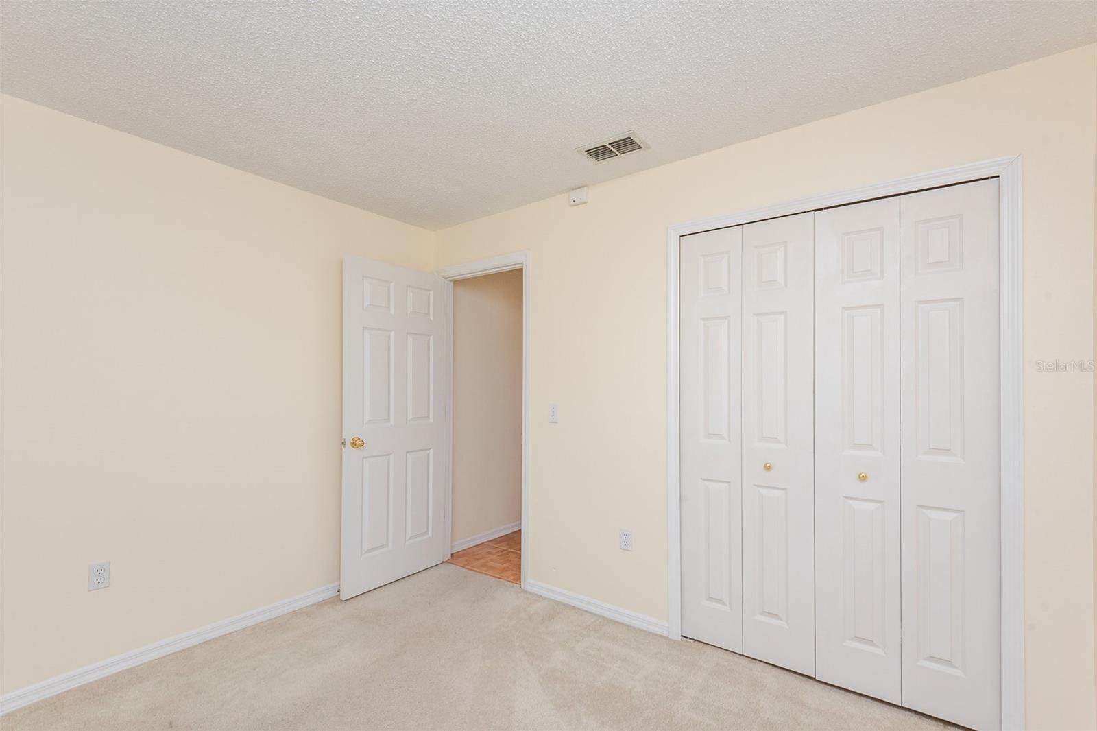 CHASE GROVES UNIT 10 - Residential