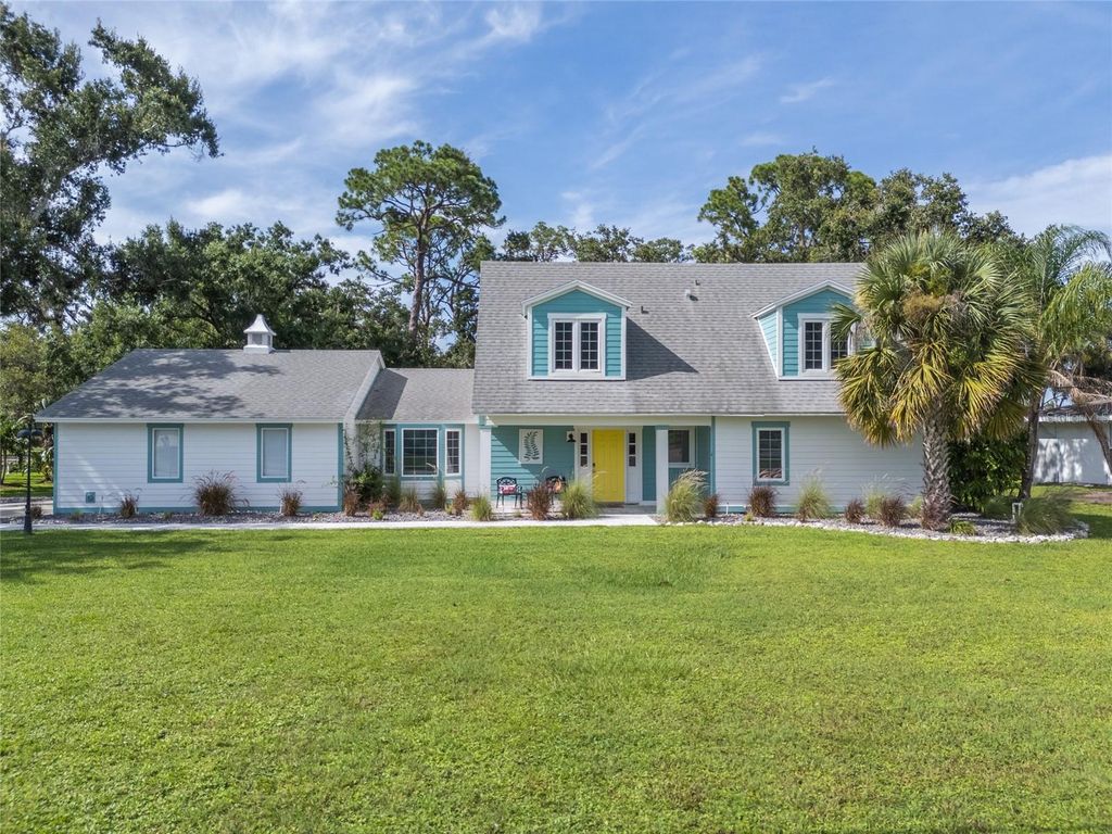 Photo of 5005 Canterbury Drive, Sarasota, FL 34243 (MLS # A4664051)