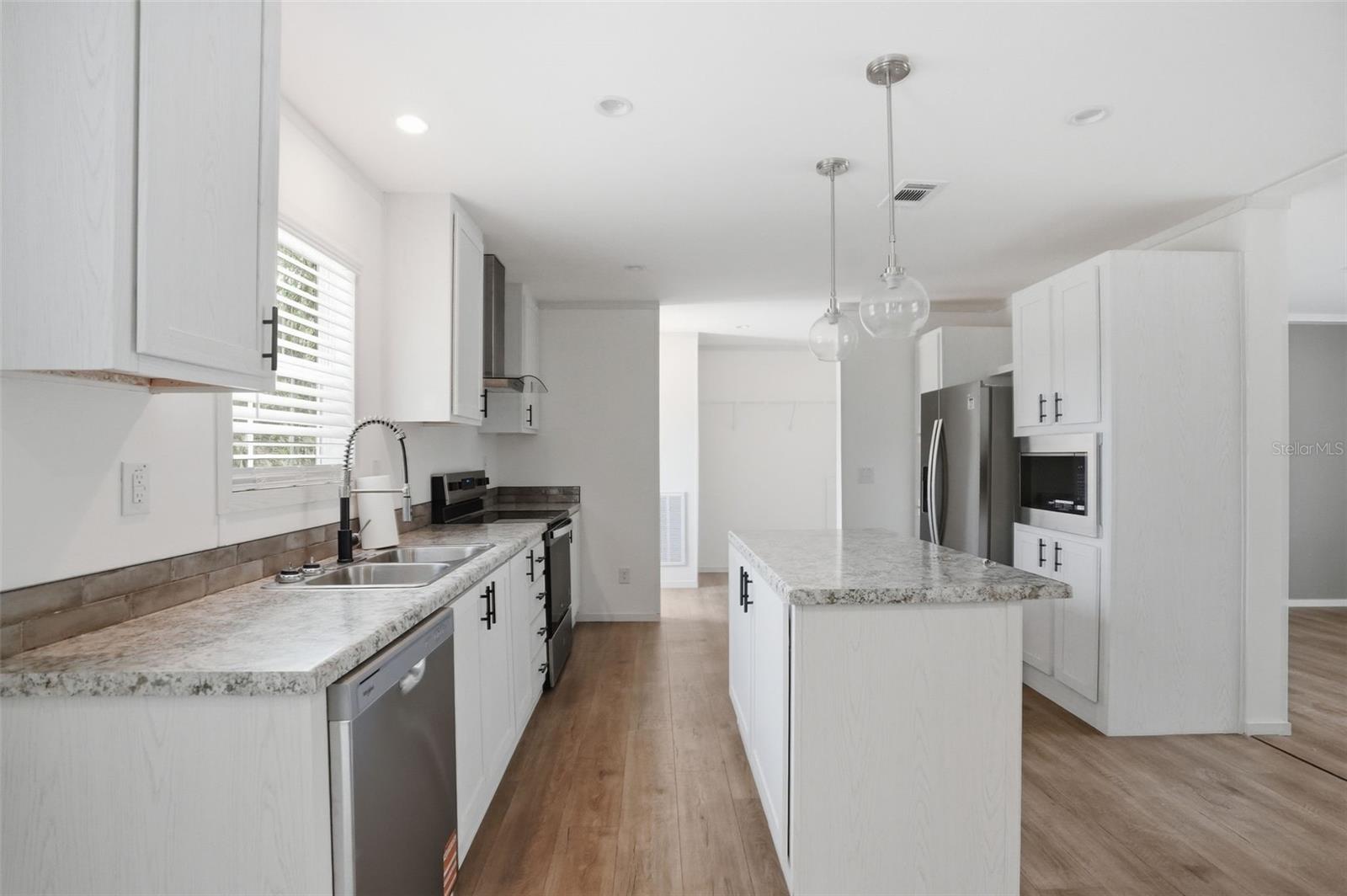 HIGHLAND LAKES - Residential