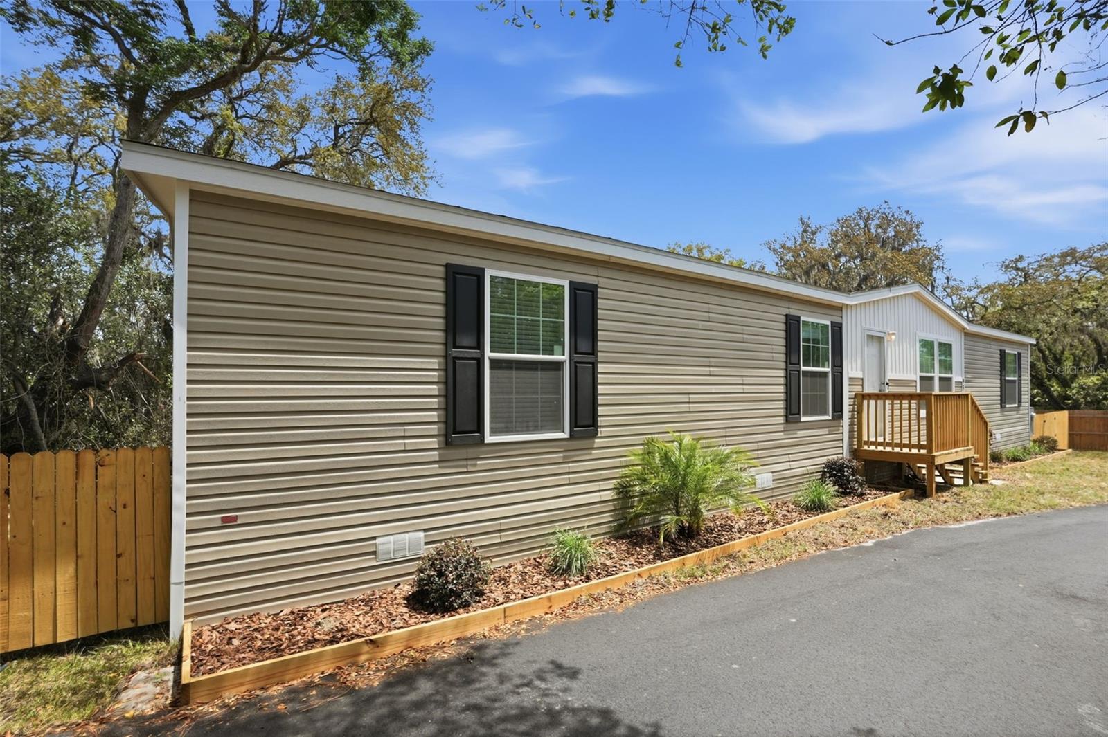 HIGHLAND LAKES - Residential