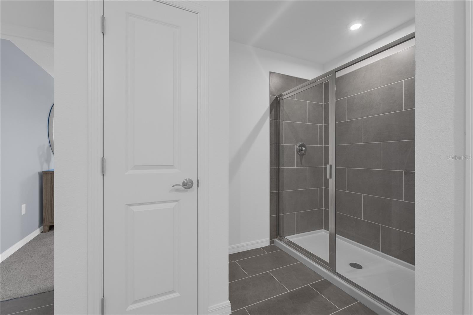 OAKFIELD TRAILS - Residential