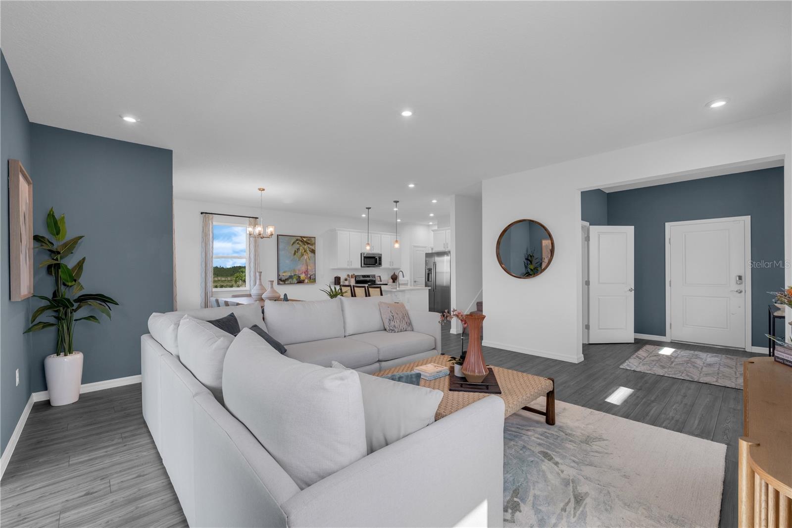 OAKFIELD TRAILS - Residential