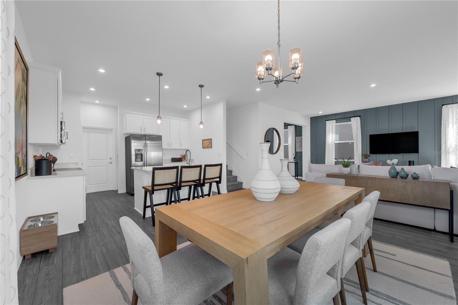 OAKFIELD TRAILS - Residential