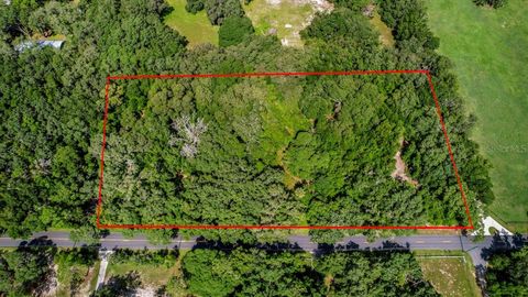 37215 ROLLING ACRES ROAD LADY LAKE FL 32159