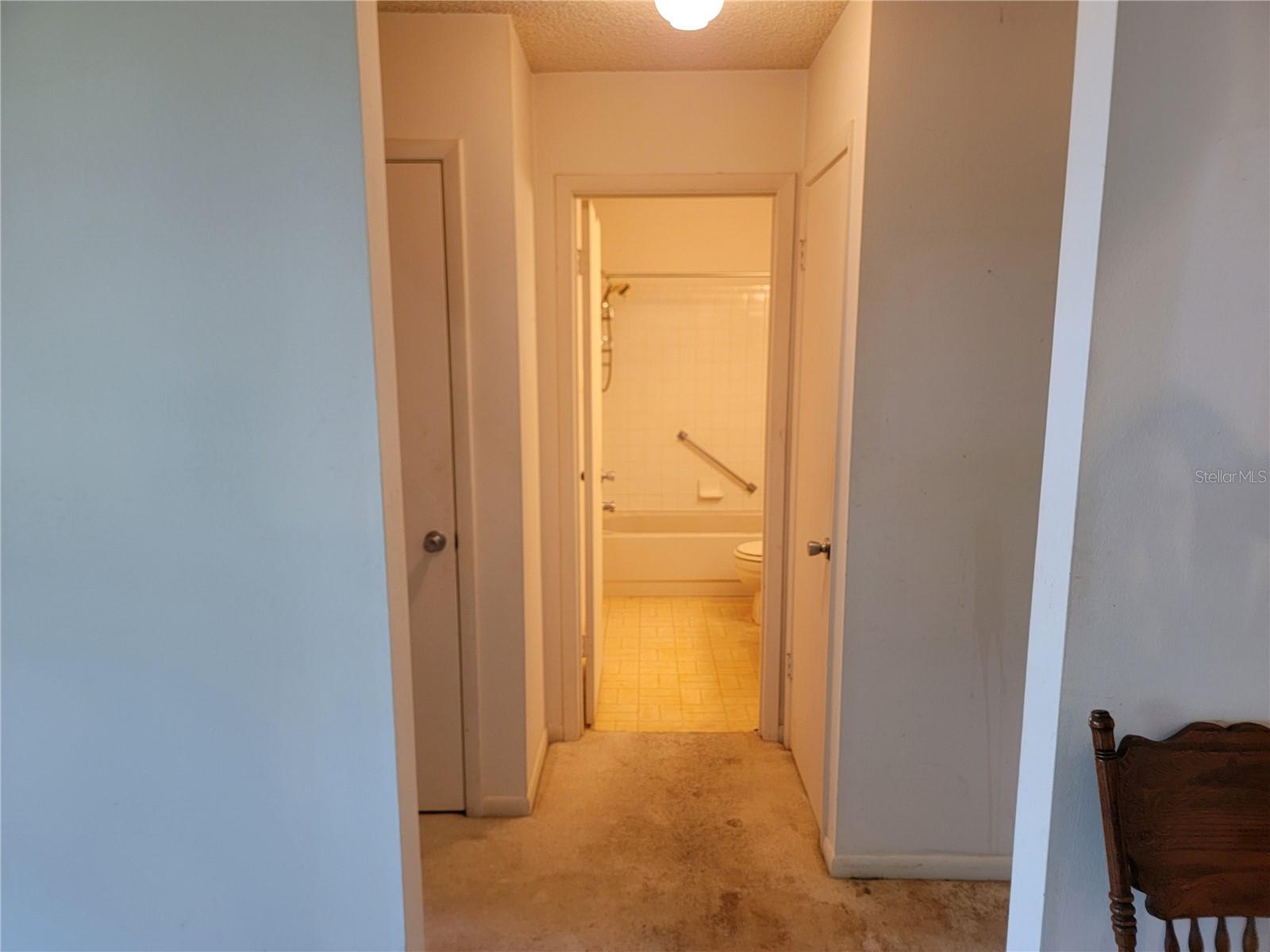 ON TOP OF THE WORLD - Residential