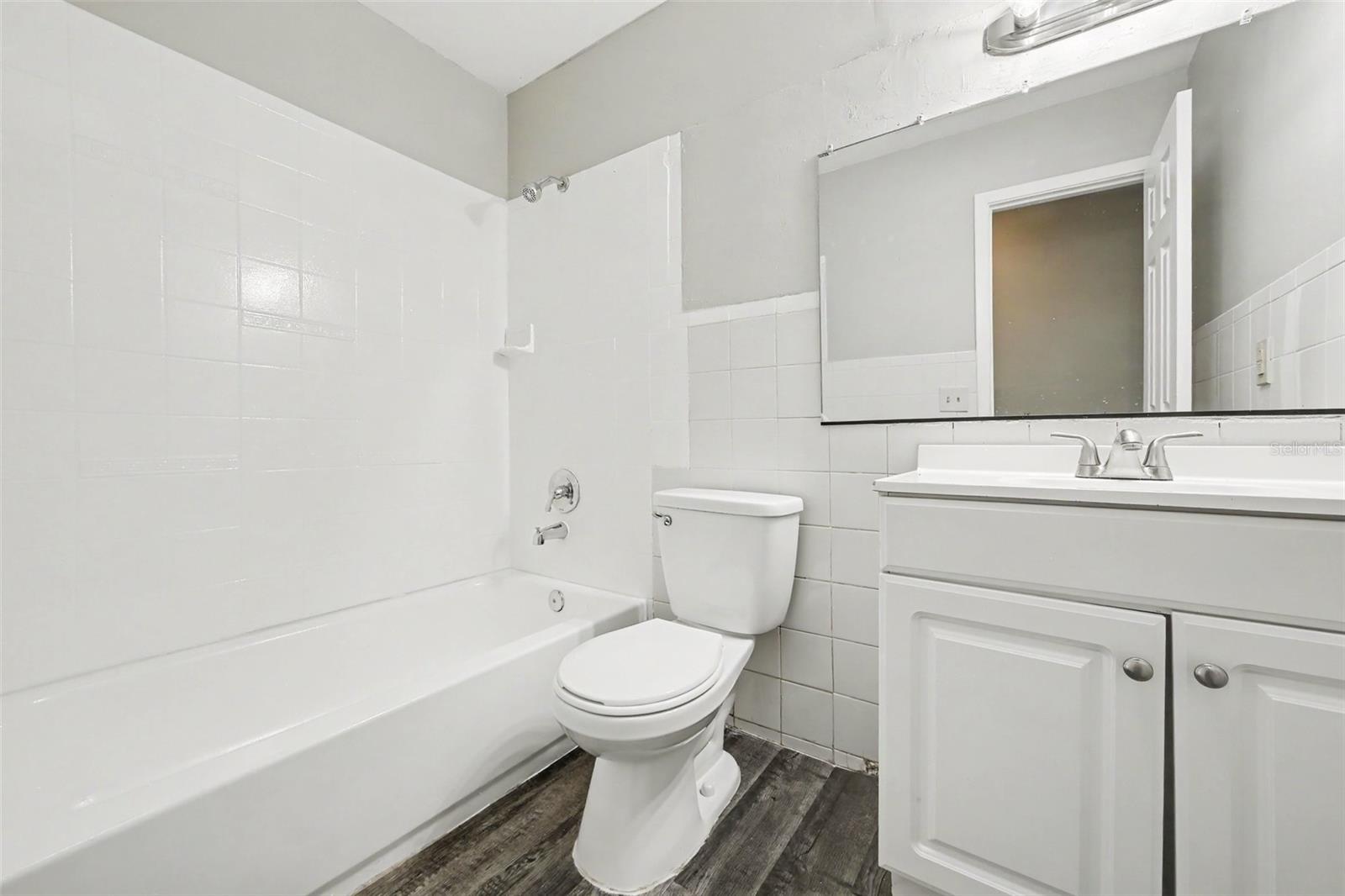 LONDONDERRY HILLS SEC 02 - Residential