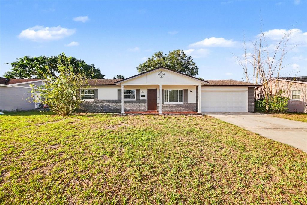 Photo of 4814 Blarney Drive, Orlando, FL 32808 (MLS # O6411122)