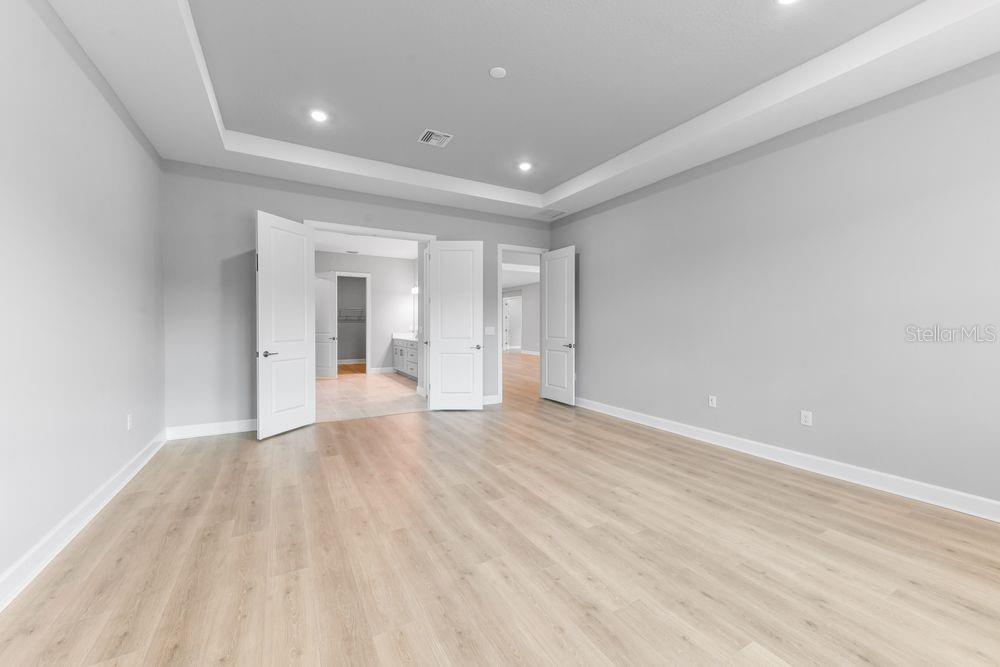 AZARIO ESPLANADE - Residential