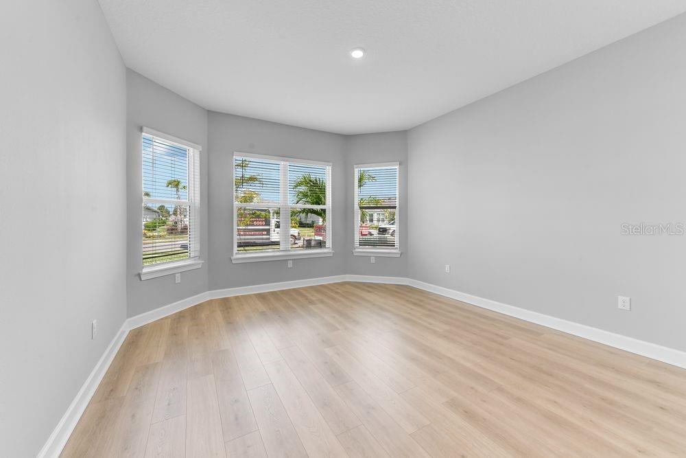 AZARIO ESPLANADE - Residential