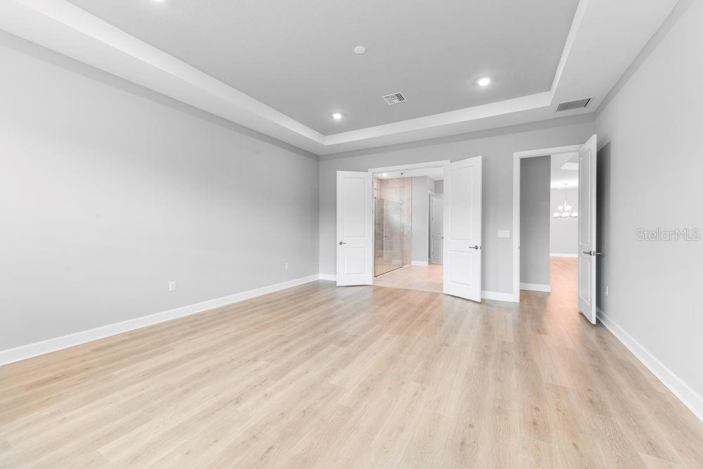 AZARIO ESPLANADE - Residential