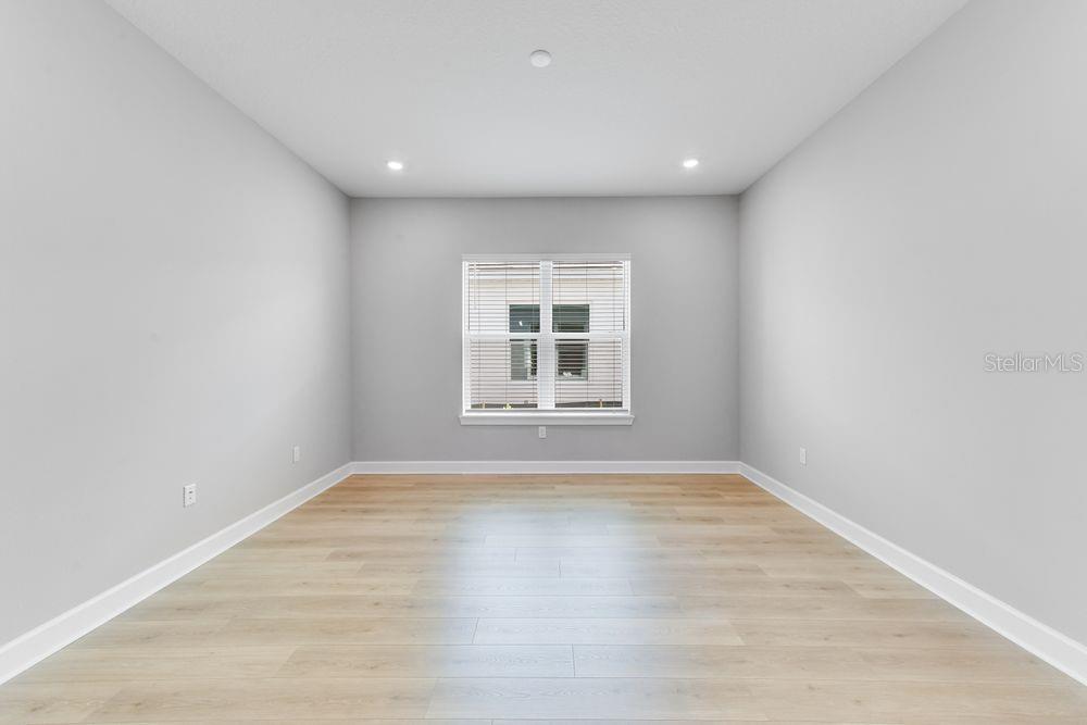 AZARIO ESPLANADE - Residential