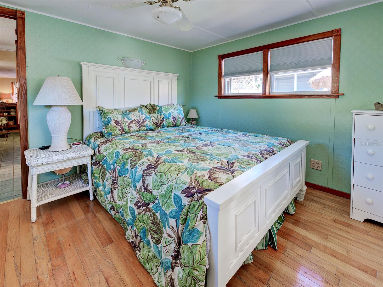 OAK GROVE - Residential